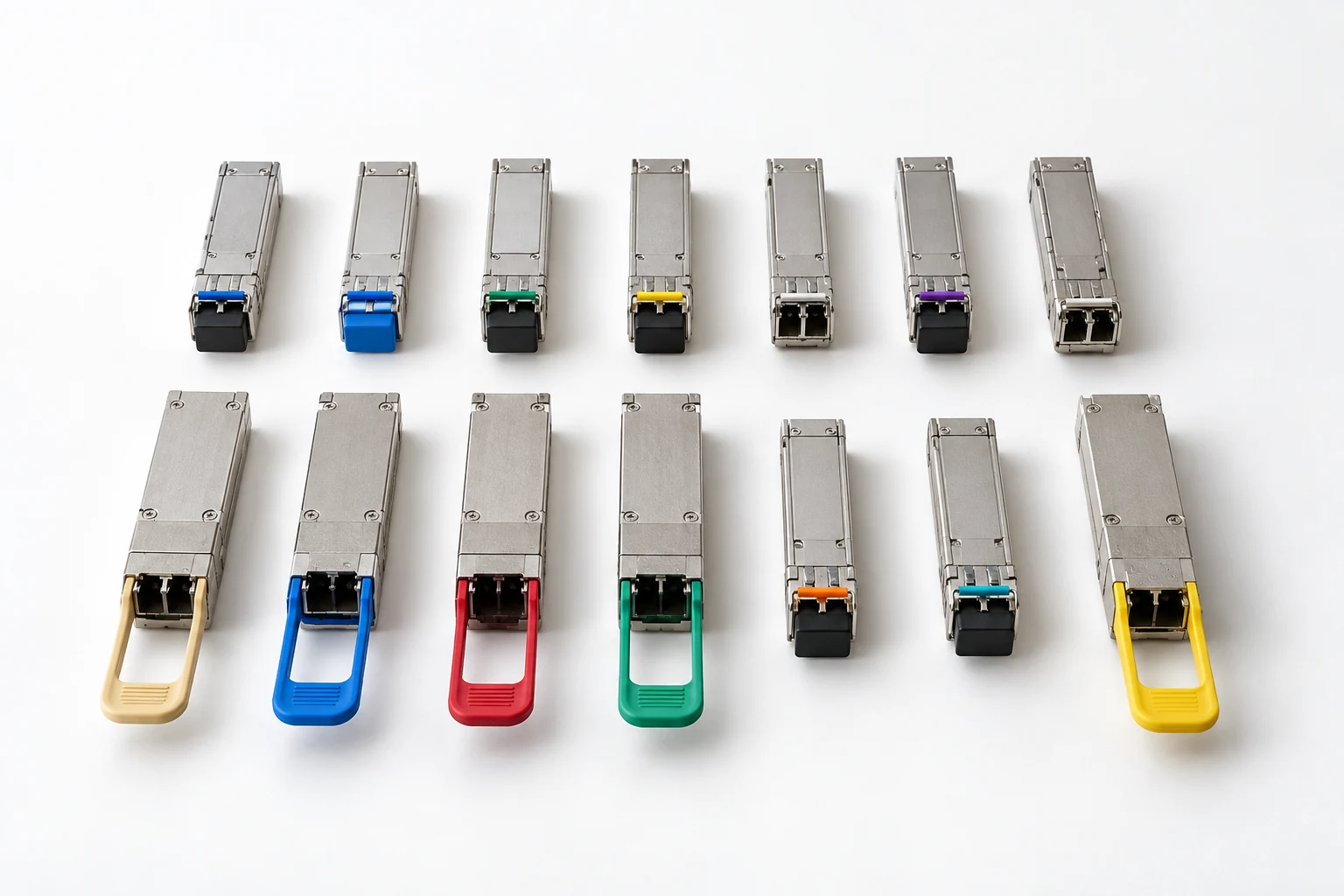 Illustration — Lot de modules optiques SFP / QSFP